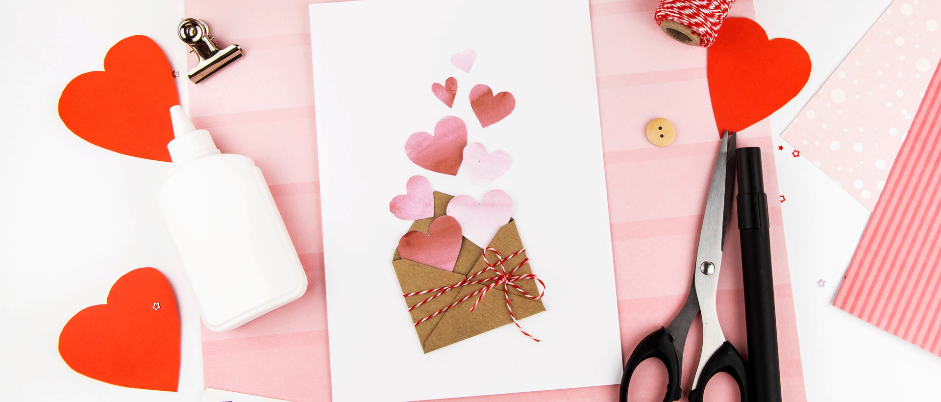 Cómo Hacer una Tarjeta para el Día de las Madres: Ideas Creativas de DIY e Inspiración