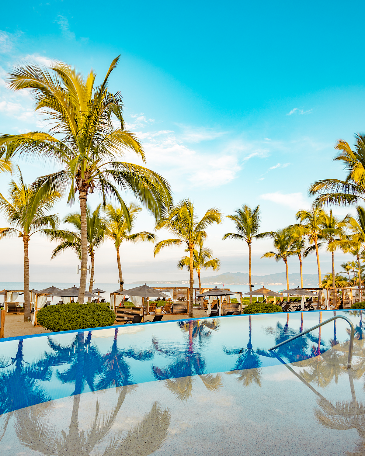 Marival Distinct Handwritten Collection