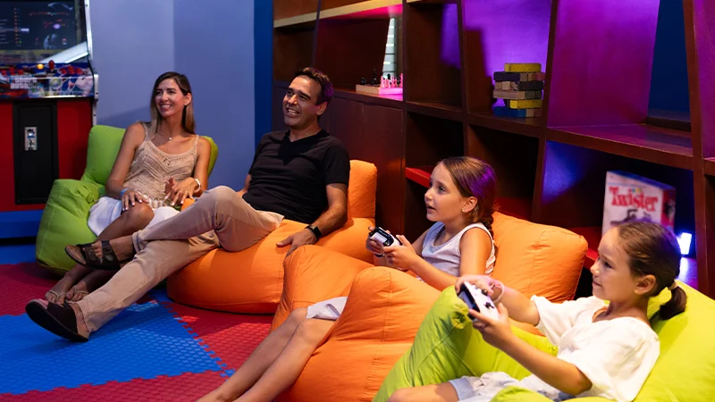 Teens’ Club – En Marival Emotions